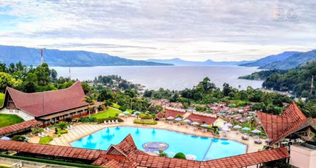 5 star hotels in Lake Toba